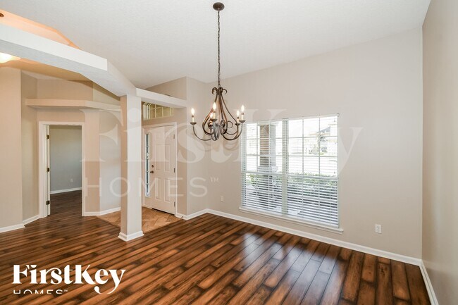 Photo - 652 Reflection Cove Rd