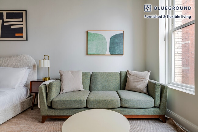 Photo - 44 Bromfield St Unit SI FL5-ID1303