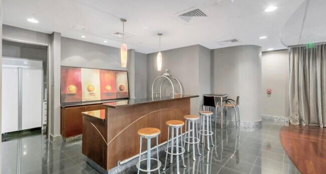 Photo - 9401 Collins Ave Unit 402