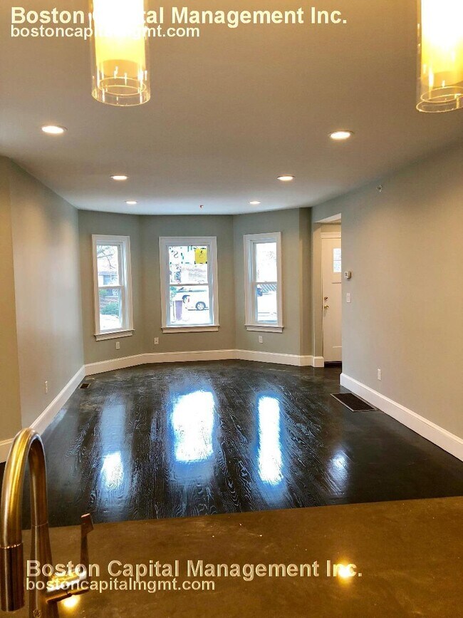 Photo - 93 Grant St Unit 1