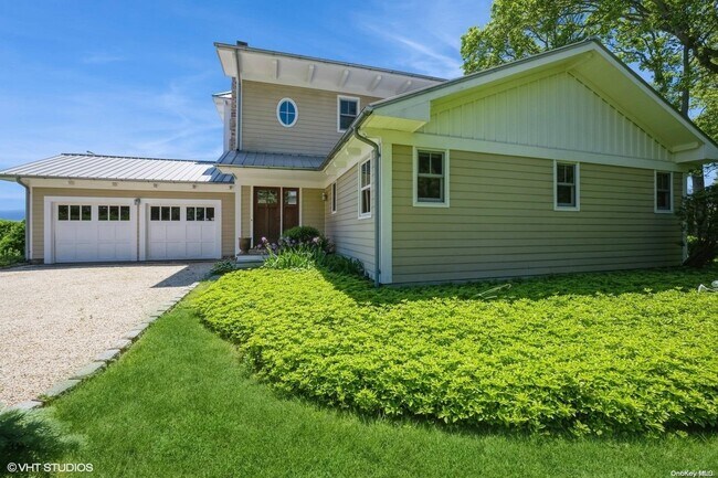 950 Blue Marlin Dr