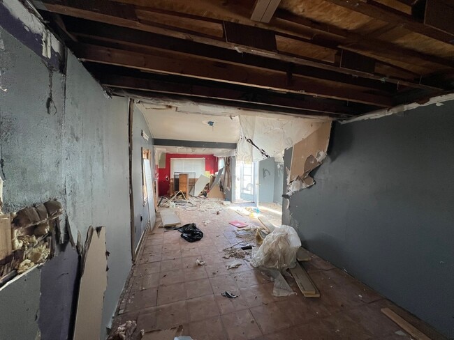 Photo - 2825 SE 14th St