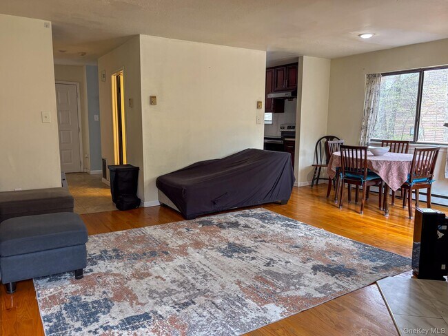 Photo - 12 Edelweiss Dr