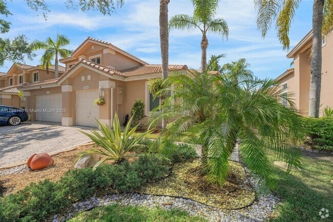Building Photo - 15847 SW 12th St Rental
