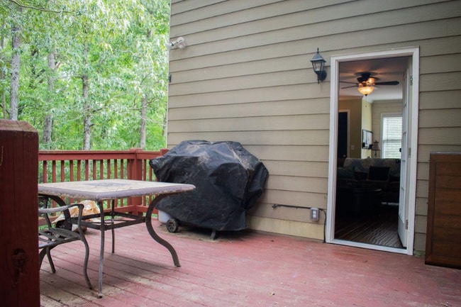 1028 Queensbury Run
