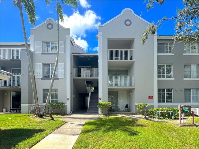 Building Photo - 620 SW 111th Ave Unit 304