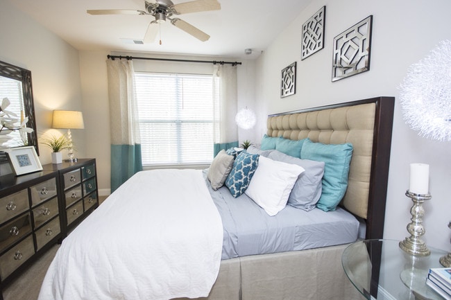 Tryon Place apartments — community photo