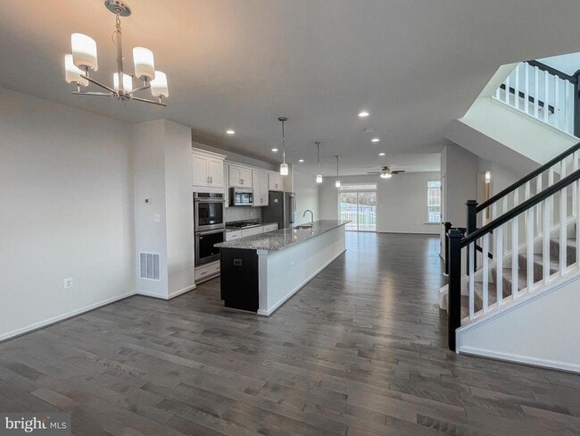 Photo - 15501 Newtonmore Ln