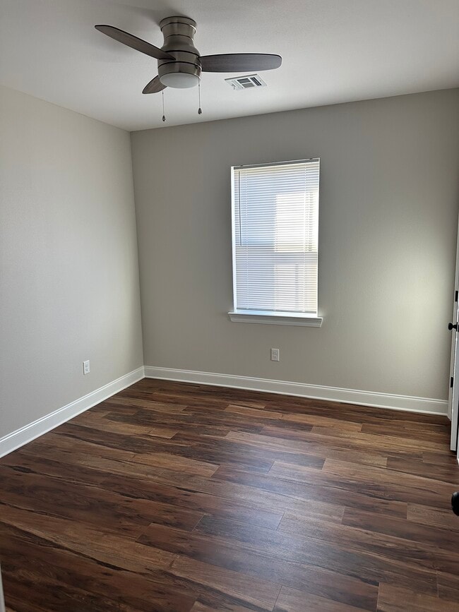 Photo - 8704 Pritchard Pl