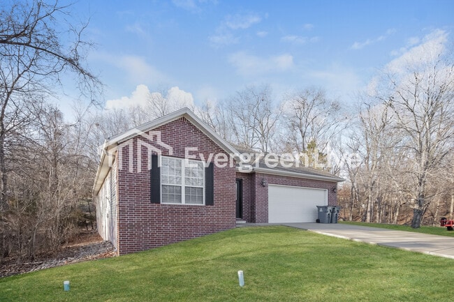 Photo - 50 Sunderland Dr