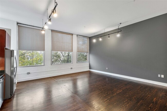 Photo - 1312 Live Oak St Unit 215