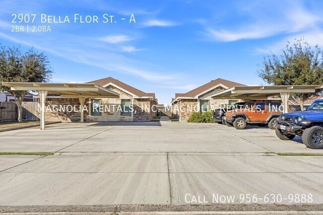 Building Photo - 2907 Bella Flor St Unit A