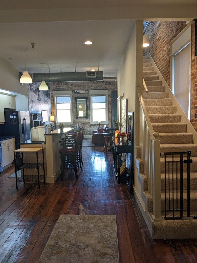 Photo - 246 N Court St Unit 246 N. Court St.  L