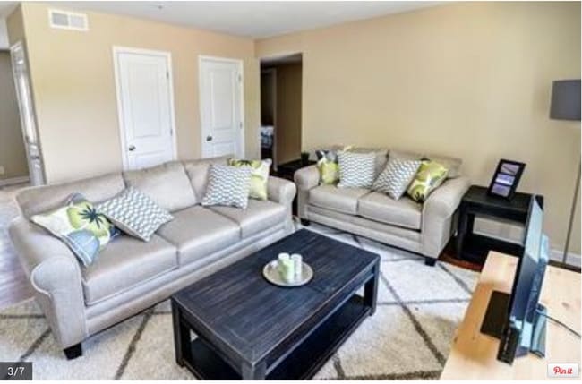 Photo - Circle Oaks Apartments