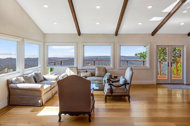 Photo - 22533 Majestic Dr