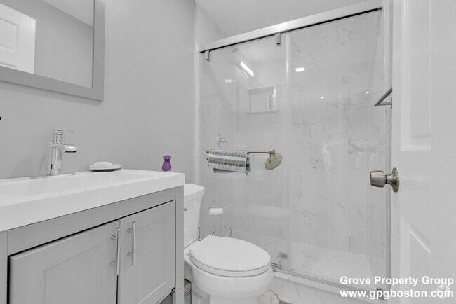 Building Photo - 61 Harvest St Unit 2 Rental