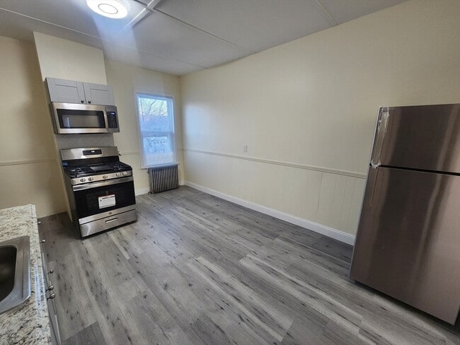 Photo - 564 Hyde Park Ave Unit 3