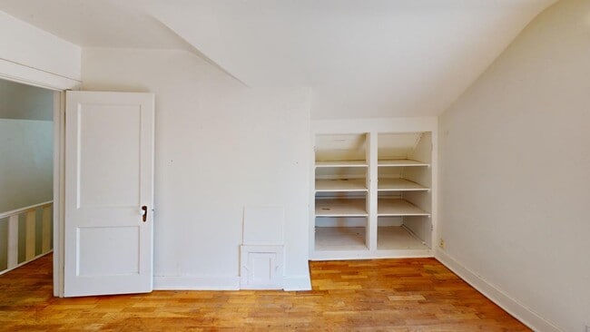 Photo - 3661 Iris Ave