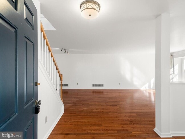 Photo - 109 Driftwood Ln