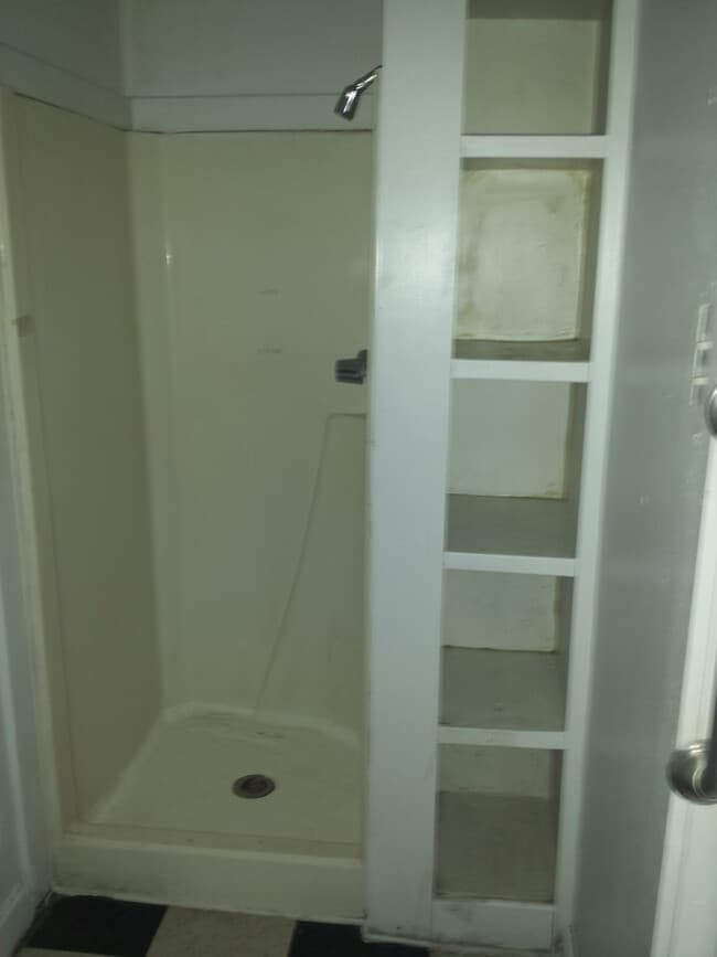 Photo - 629 W Nettie Ave Unit Apt A