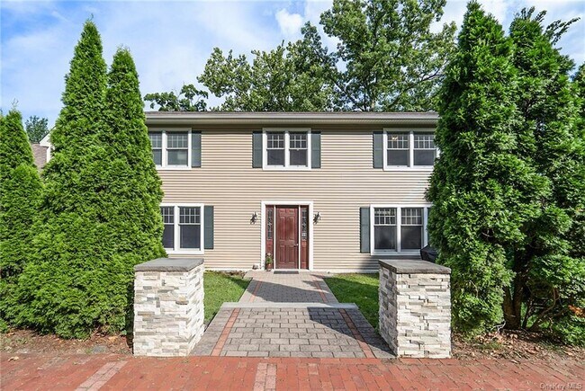 96 Edgemont Rd  