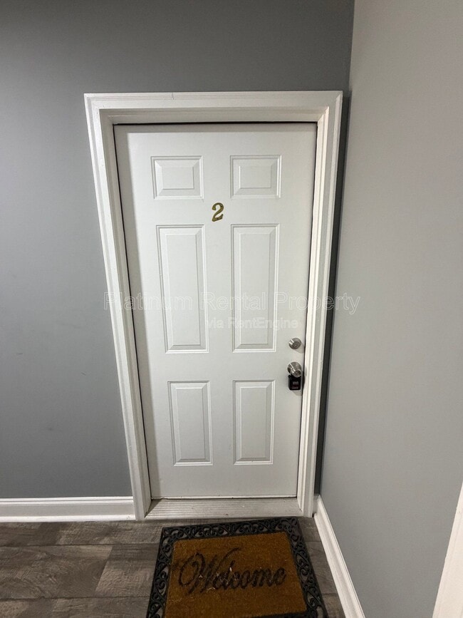 Photo - 1502 Waverly Way Unit C-2