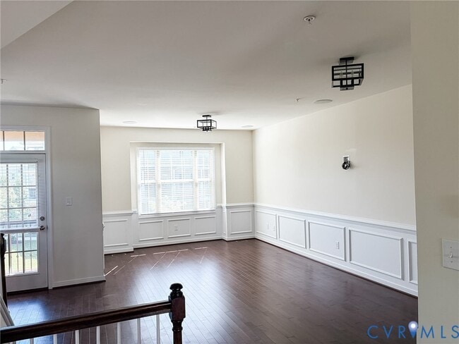 Photo - 10926 Parkshire Ln