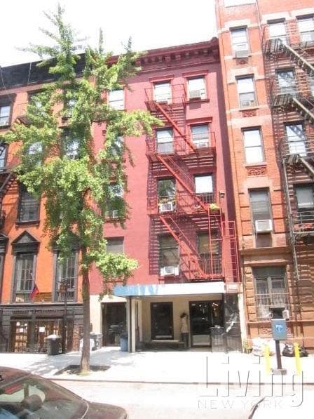 Large, Renovated 2 Bedroom in Prime East Village