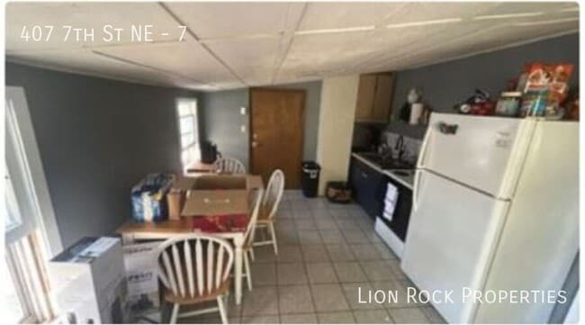 Building Photo - 407 7th St NE Unit 7 Rental