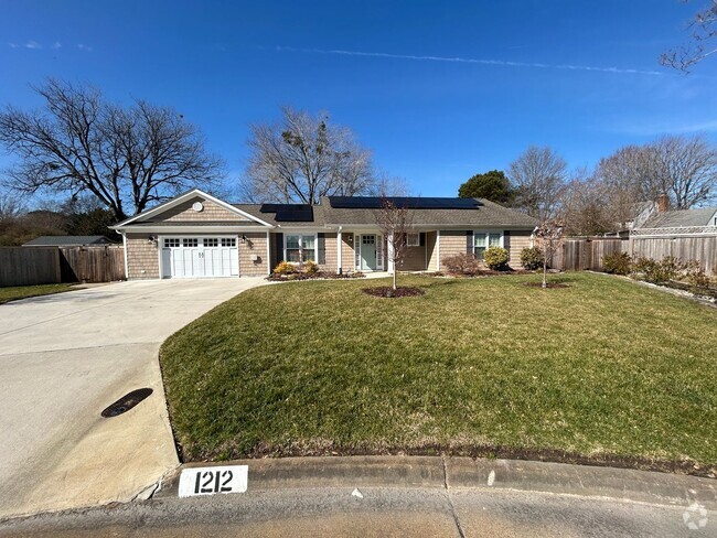 Building Photo - 1212 Banister Ct Rental