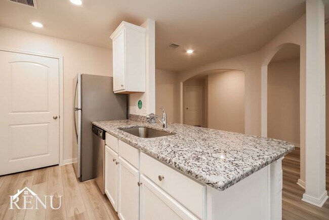 Photo - 10446 Sweetwater Creek Dr