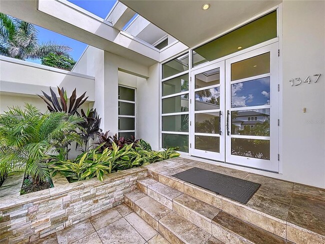 Photo - 1347 Harbor Dr