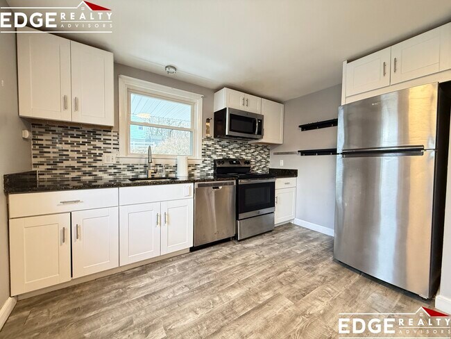 Photo - 110 Pine Hill Cir