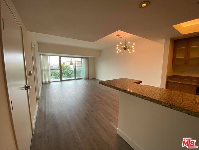 Photo - 13700 Marina Pointe Dr Unit 506