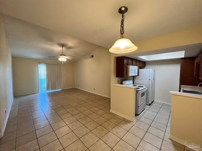 Photo - 9489 Sunnehanna Blvd