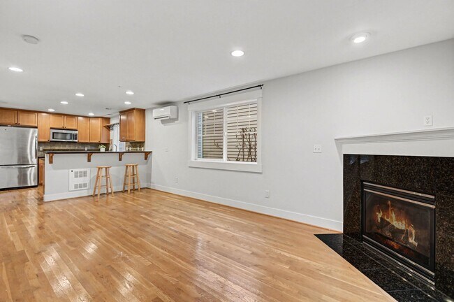 Photo - Move in ready refreshed 3 bed 2.5 bath town home