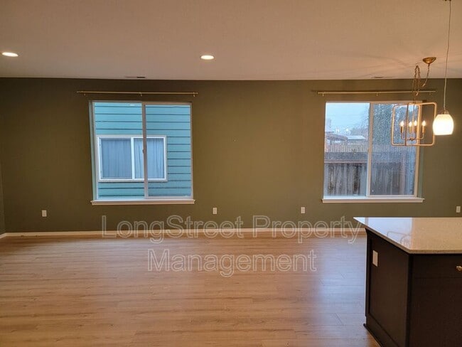 Photo - 1216 SW Walnut St