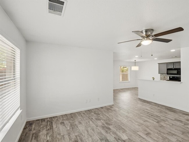 Photo - 1144 Miss Kimberly's Ln