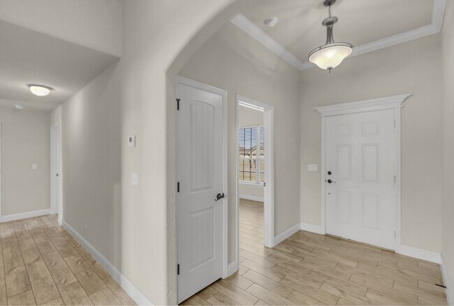 Photo - 1101 Chattie Dr