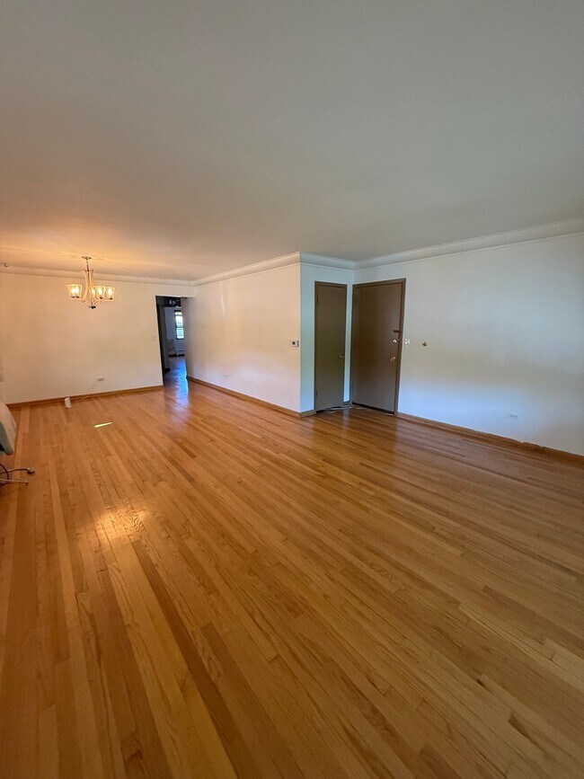 Photo - 4610 Washington St Unit 4656 Washington Skokie