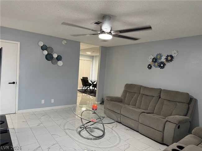 Photo - 4800 Fernley Way