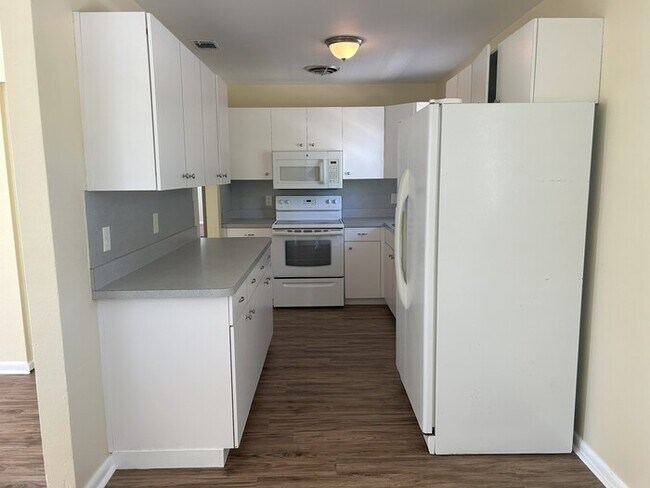 Photo - 3605 W Leila Ave