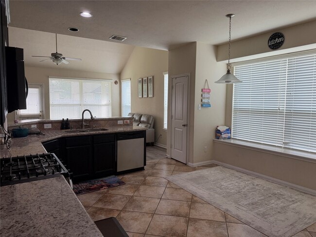 Photo - 24930 Diamond Ranch Dr