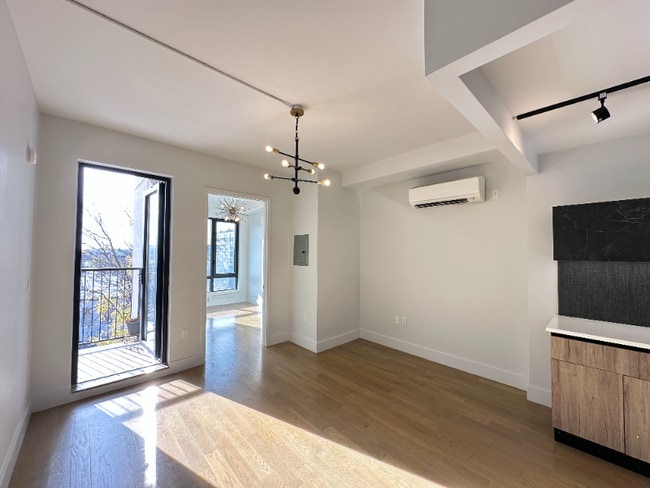 Photo - 885 Rogers Ave Unit 424