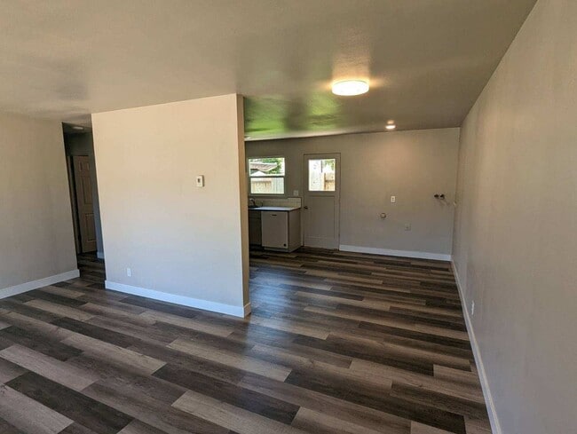 Photo - 2-bedroom 1-bathroom duplex in Eugene