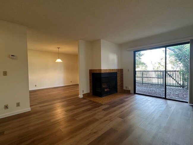 Photo - Bright and Spacious 2 Bedroom 2.5 Townhouse in Desirable Terrace Hills Community