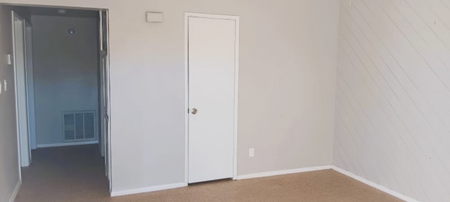 Photo - 272 W Viola St Unidad 3