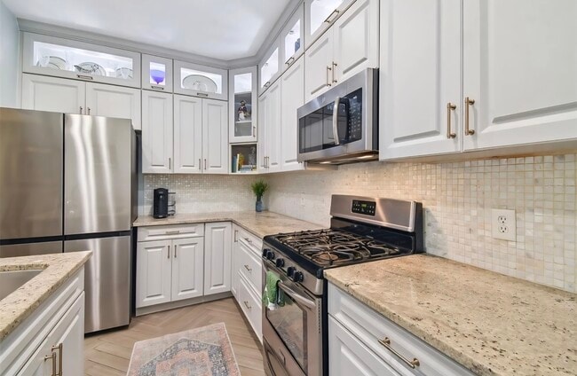 Photo - 2311 W Morrison Ave Unit 22