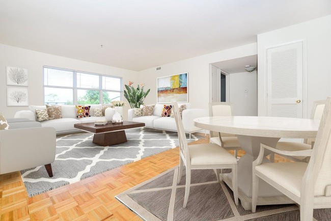 Building Photo - Westview Apartment Homes