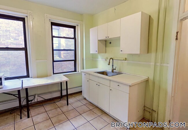 Photo - 1422 Commonwealth Ave Apartment Unit 4